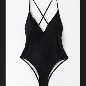 Black back cross one piece swim suit